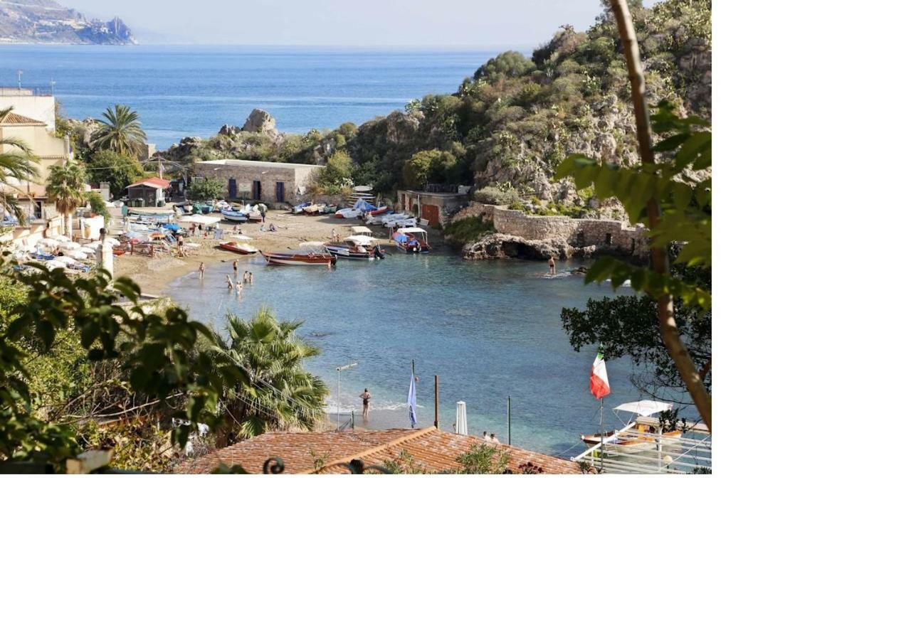 Apartamento La Bomboniera Della Brigata Spendereccia! Taormina Exterior foto