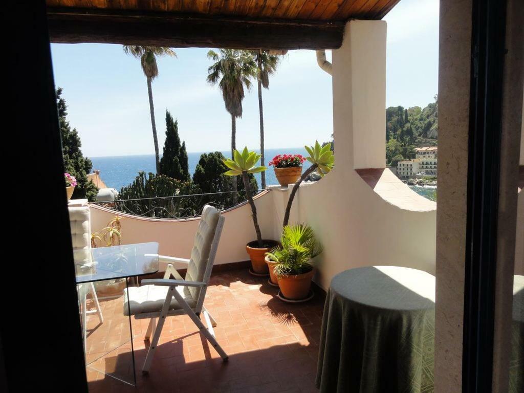 Apartamento La Bomboniera Della Brigata Spendereccia! Taormina Exterior foto
